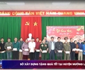 Sở Xây dựng tặng quà Tết tại huyện Mường Lát